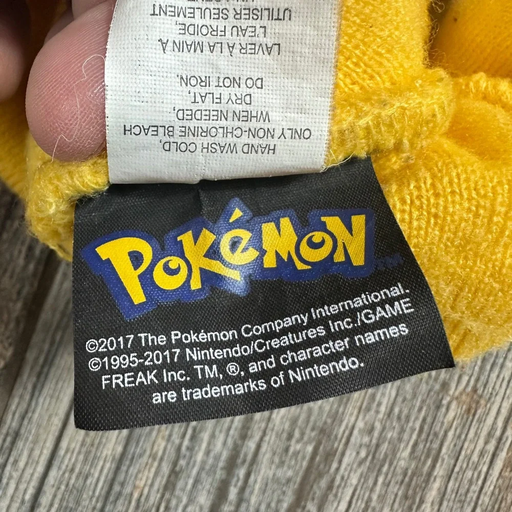 Pokemon Pikachu Beanie Hat Yellow Cartoon Character Kids Youth‎ 4-20